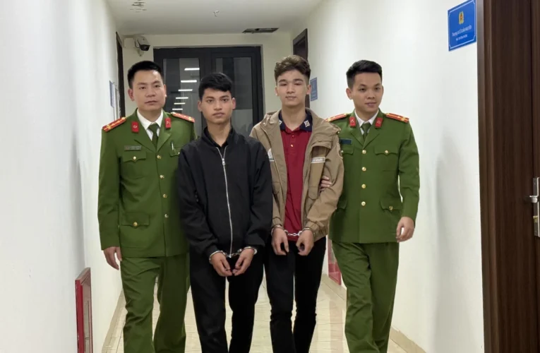 Bắt giữ 2 đối tượng “táo tợn” cướp xe máy tại phường Bỉm Sơn