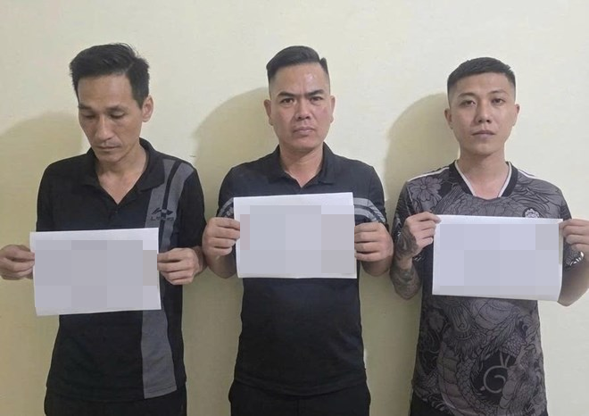 Phú Thọ: Phú Thọ khởi tố 3 đối tượng giữ nhân viên quán ka:r:ao:ke 17t để đo`i tiền